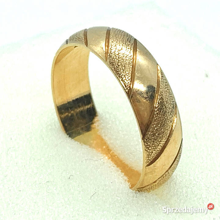 Złota OBRĄCZKA damska 14K cudownie ZDOBIONA r15