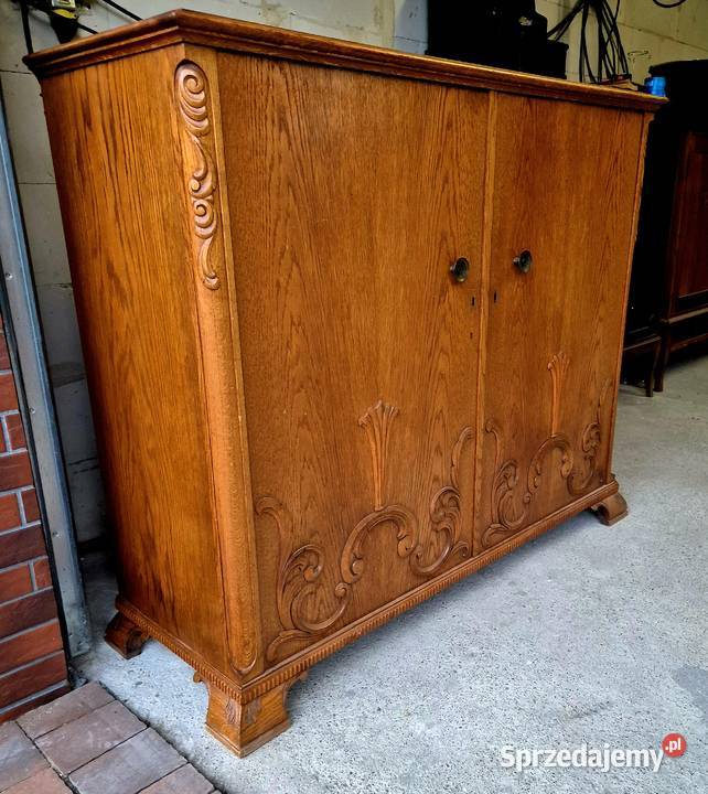 Stara komoda dębowa z rzeźbieniami Bydgoszcz sprzedam