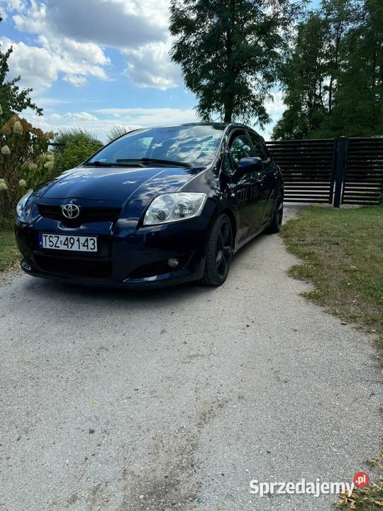 Toyota Auris D4D Rline Łubnice