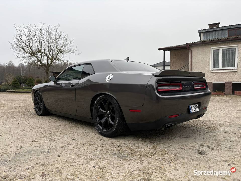 Dodge Challenger SXT PLUS 57 HEMI