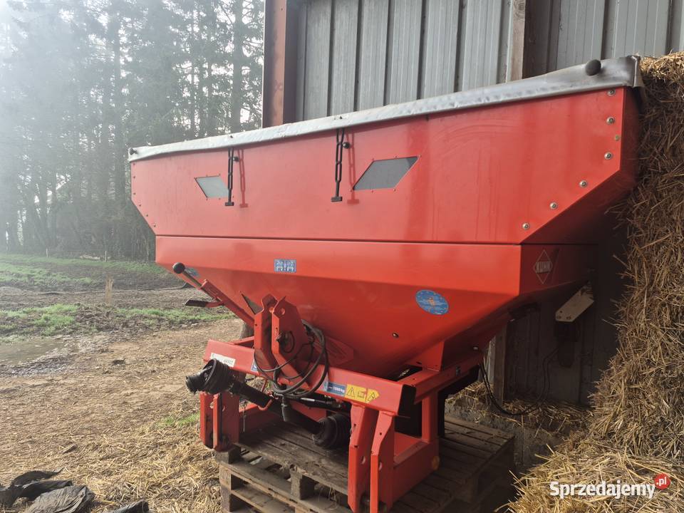 Rozsiewacz KUHN MDS 191 Komarów Dolny