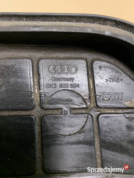 8K0803594 zaślepka amortyzatora audi a4 b8 a5 8t Rok produkcji 2013