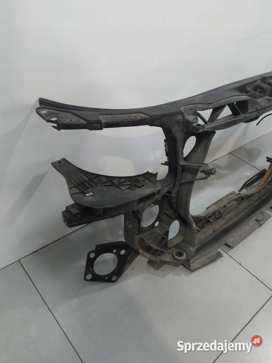 PAS PRZEDNI Audi A4 II 20002006 B6 Pasy przednie i tylne