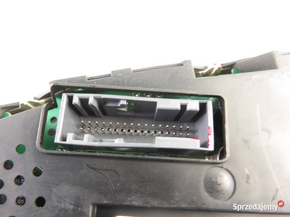 LICZNIK FORD S I 18 TDCi 8M2T10849VA osobowe Motoryzacja sprzedam