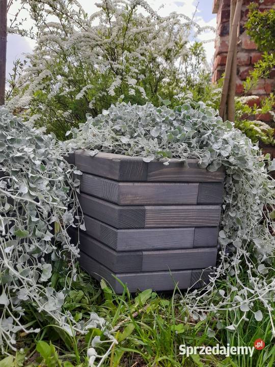 Donica drewniana sosnowa SZEŚCIOKĄTNA Kalety sprzedam