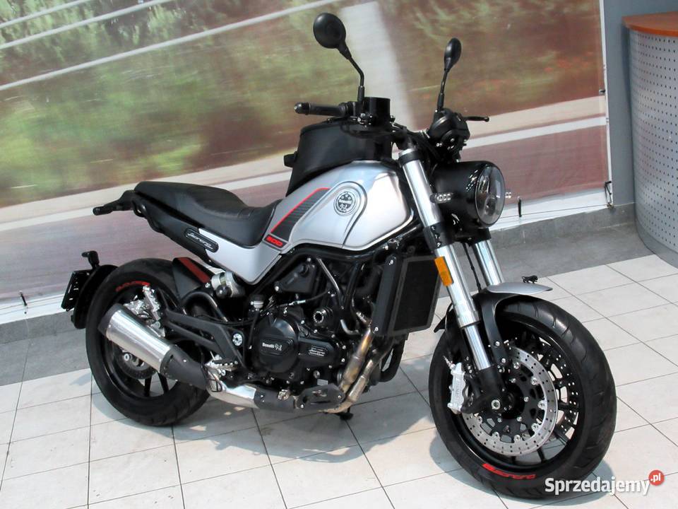 Benelli Leoncino 500 2022 A2 Kutno