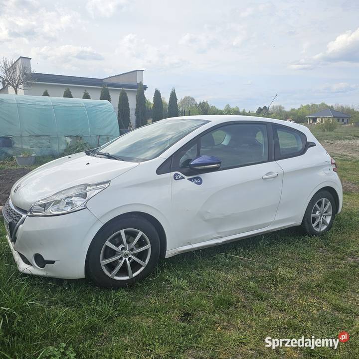 Peugeot 208 2014 gaz benzyna sprowadzony Piotrków Trybunalski