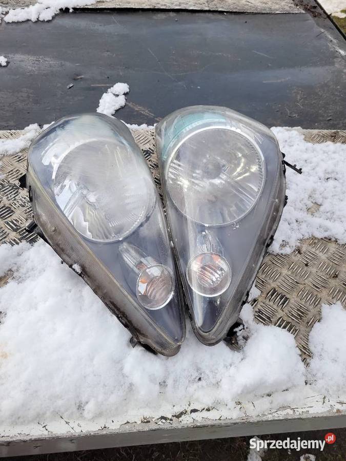 Sprzedam lampy przednie honda jazz 2007 Żołynia sprzedam