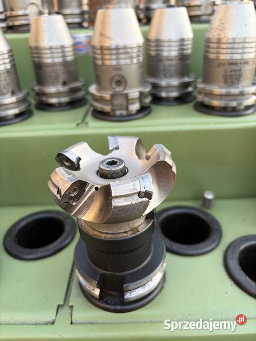 Frez czołowy 75 mm z płytkami na oprawce SK40 Tuliszków