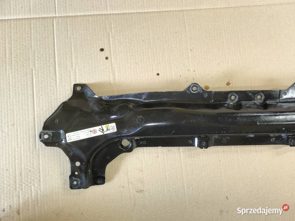 Górna część pasa przedniego BMW E65 E66 Poręba
