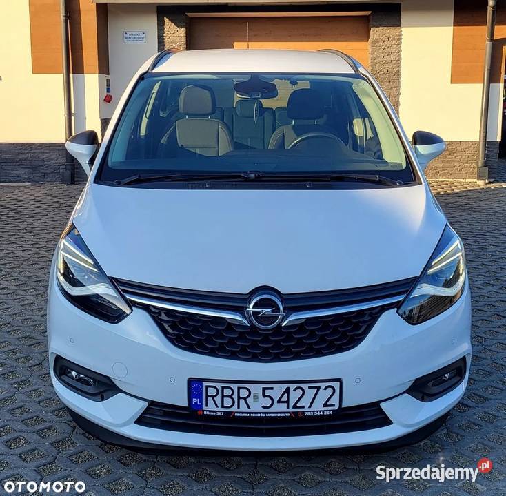Opel Zafira Active Blizne