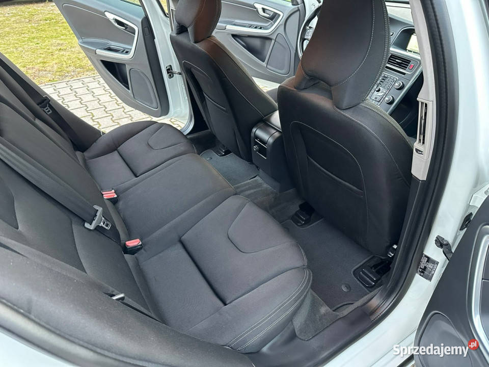 Volvo V60 20d120LIFTBOGATA NaviAlu17Super I immobilizer