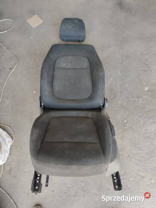przedni lewy fotel skoda superb 2 Gniew sprzedam