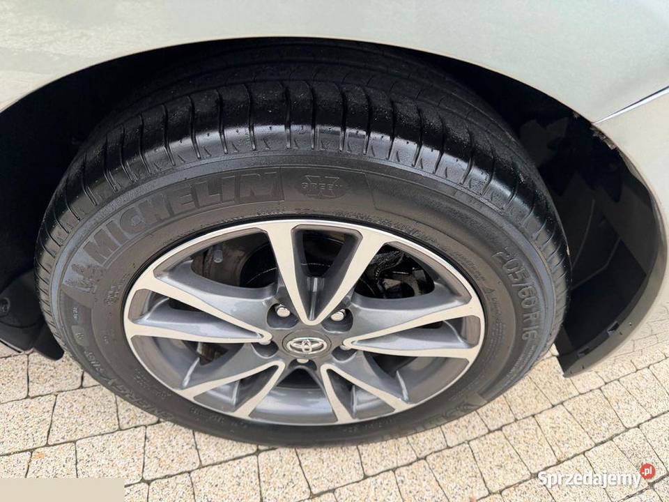 Toyota Verso 20 D4D 5Sitzer 124 2014r Możliwa 124KM Krotoszyn