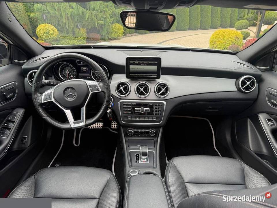 MercedesBenz GLA 45 AMG 4Matic 7GDCT 360 2015 GLA