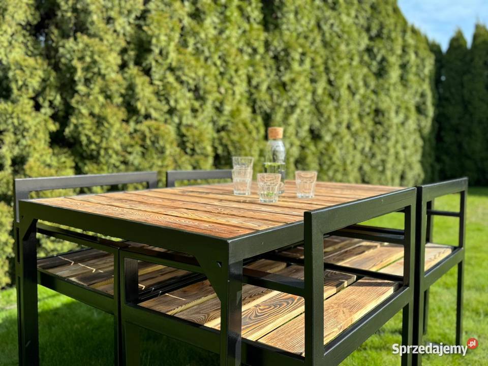 Meble ogrodowe stół i 4 krzesła