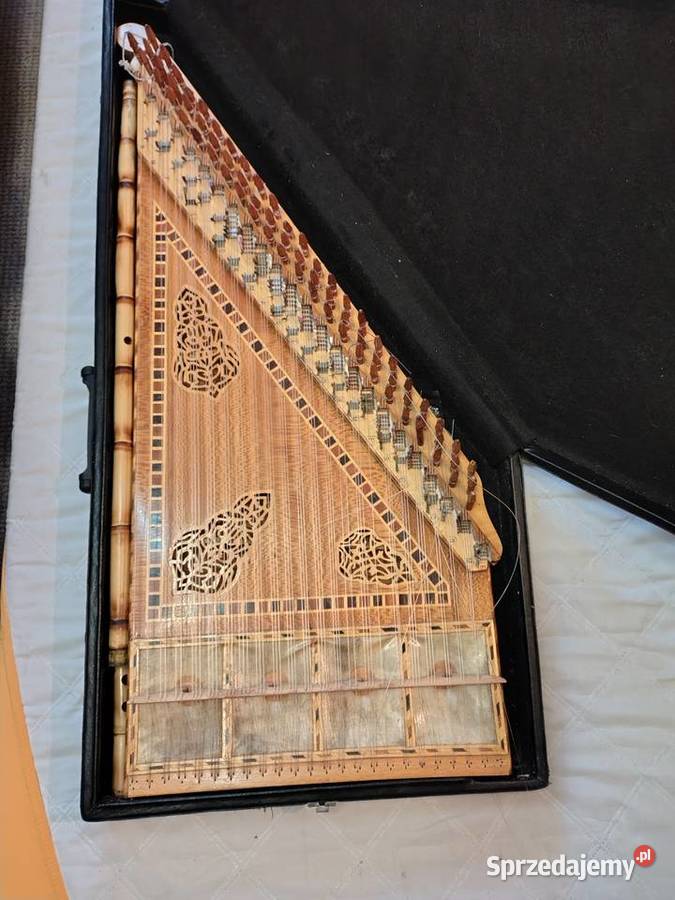 Qanun Kanin turecki instrument