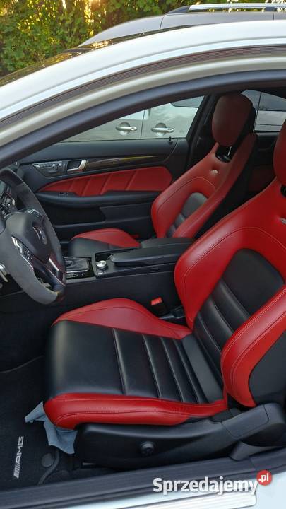 Mercedes C63 AMG Performance Japonia 36000 Mercedes-Benz Łódź