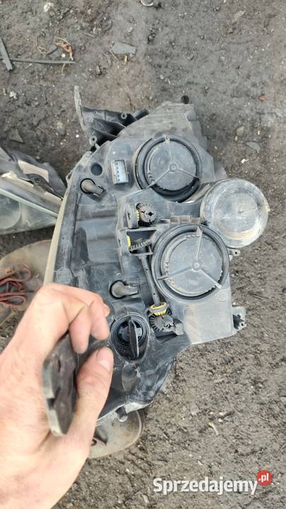 Reflektor lampa lewa prawa przód przednia Opel Książ Wielkopolski