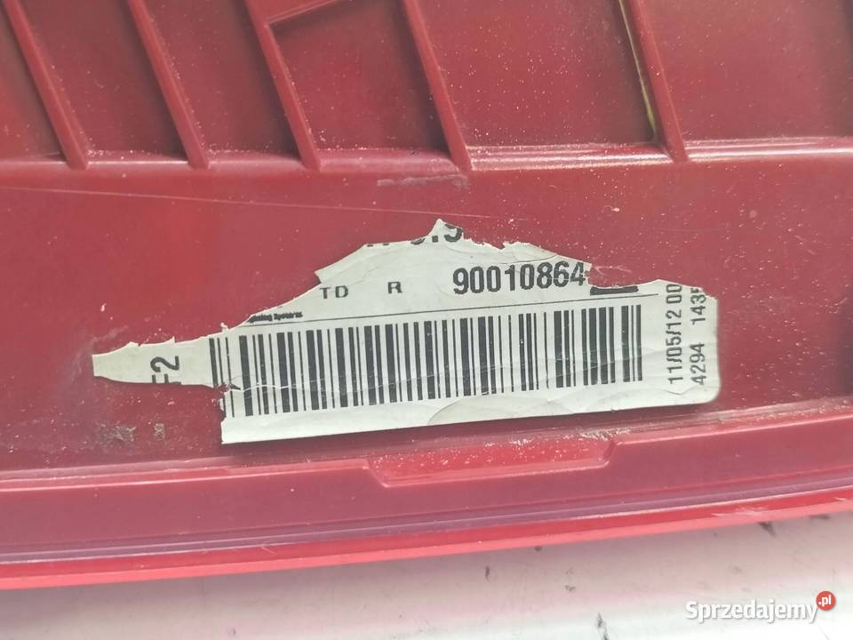 LAMPA TYŁ W KLAPĘ PRAWA LIFT LED FR Seat Leon II