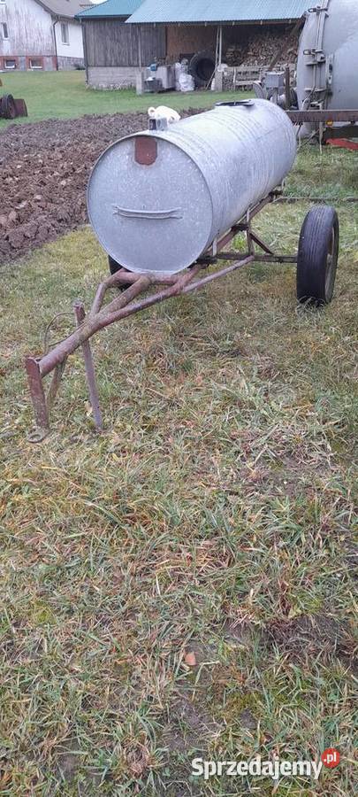 Beczki do wody ciągane na kołach Zbiorniki Puńsk