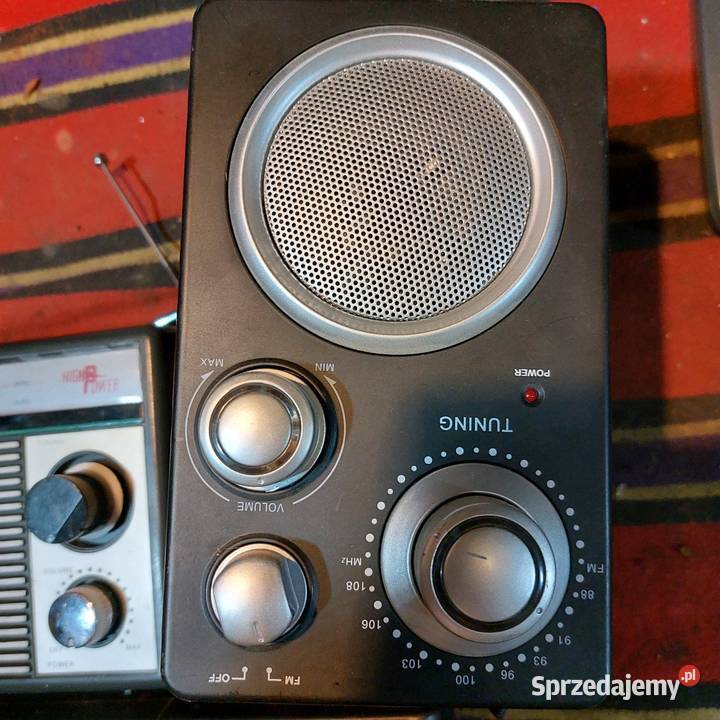 Sprzęt Audio różny Radia wzmacniacz głośniki do sprzedam