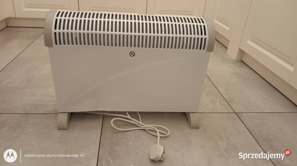 Grzejnik elektryczny 2000W z termostatem i Ciechanów