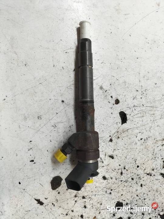 WTRYSKIWACZ 0445110167 A6400700787 15 D osobowe