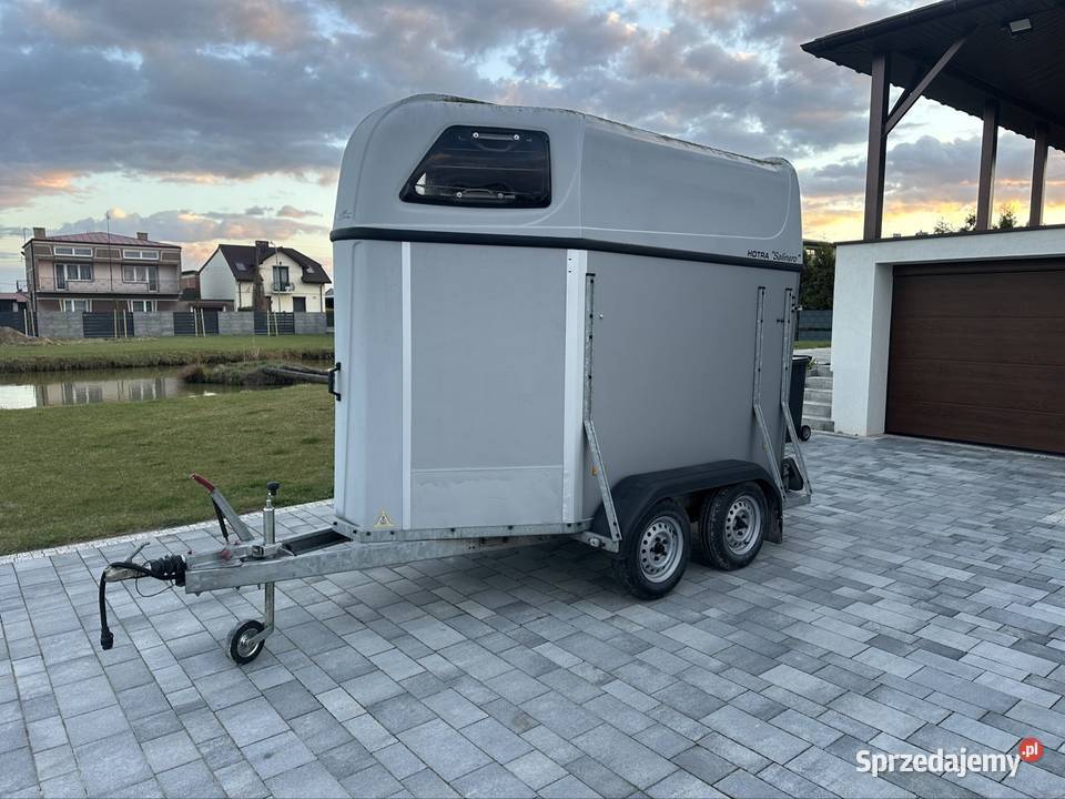 Przyczepa do przewozu 15 konia kąt B dmc 1300 Mokra