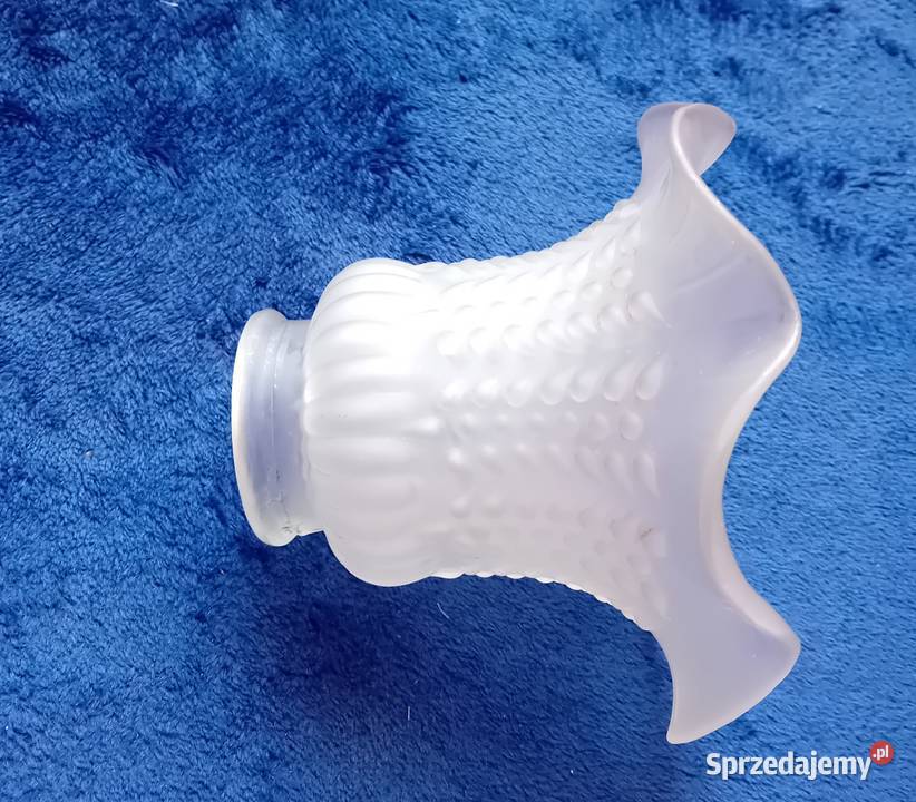 Zestaw 4 secesyjnych kloszy Tulipan do lamp wielkopolskie Koźminek