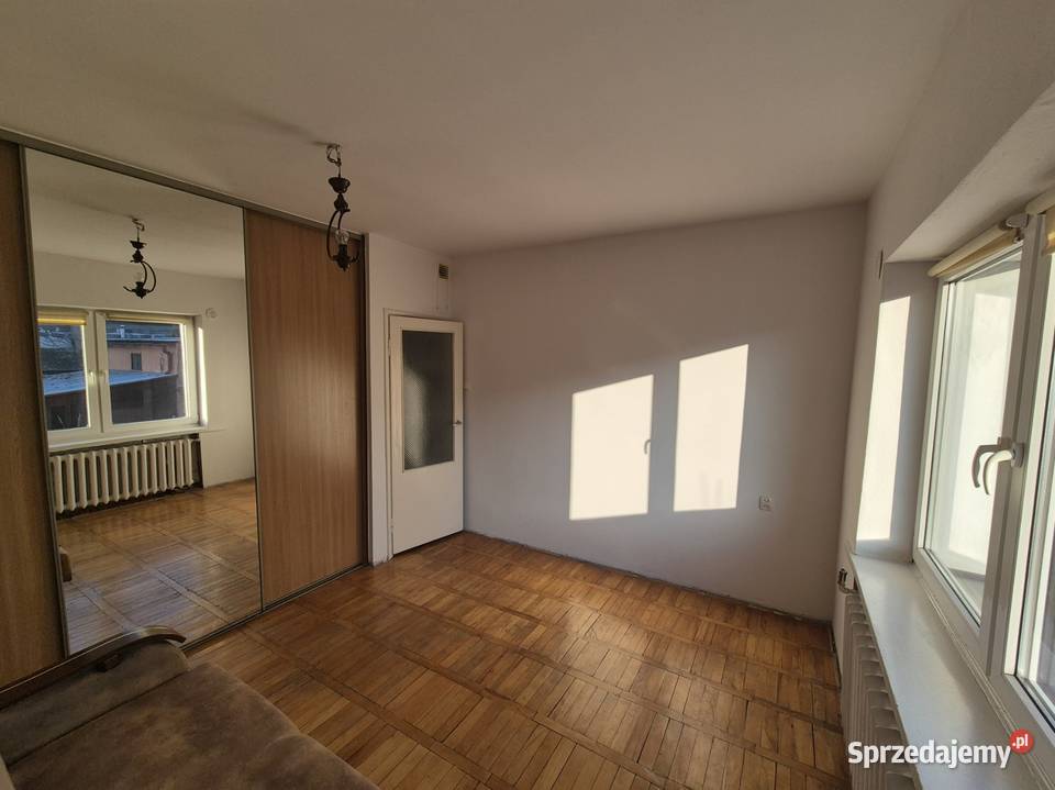 Sprzedam dom w centrum Ślesina