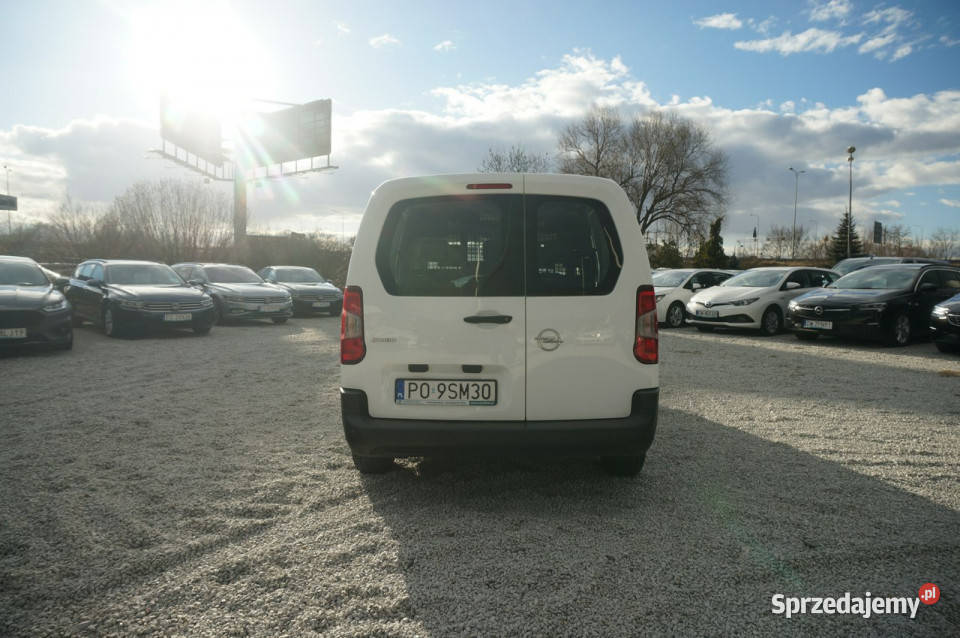 Opel Combo 15 CDTI131 Cargo XL 24t Essential 131KM Combo wielkopolskie Poznań