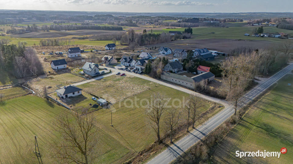 sprzedaży gruntu Łebno HalkŁebińskiego 1871m2 utwardzona