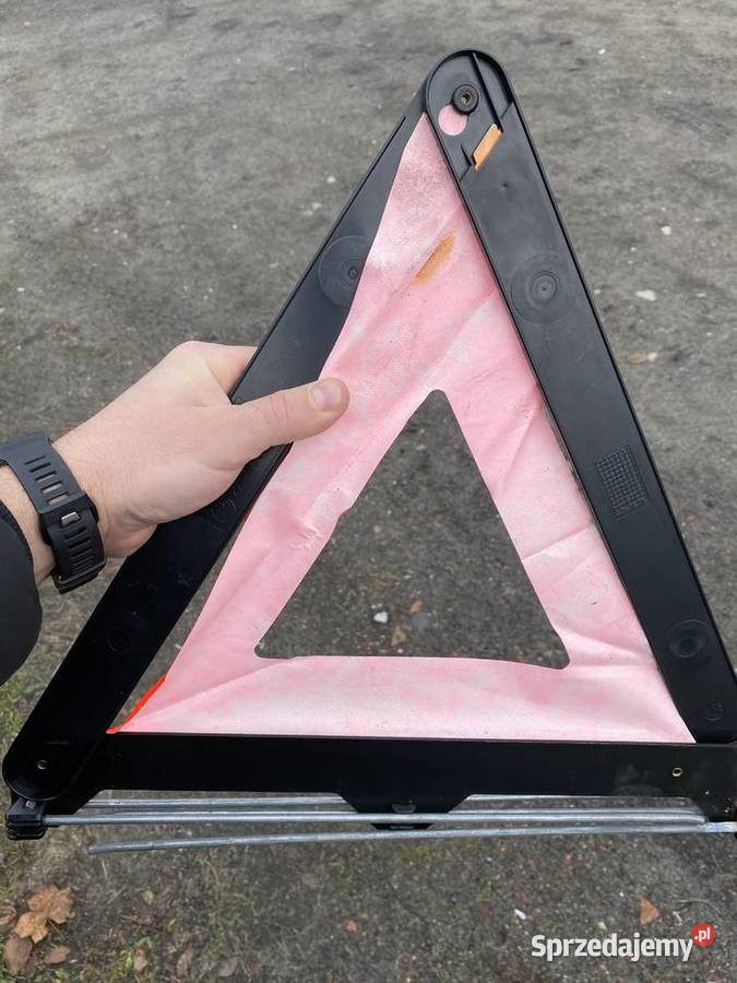 ORYGINALNY TRÓJKĄT OSTRZEGAWCZY BMW Wieluń sprzedam