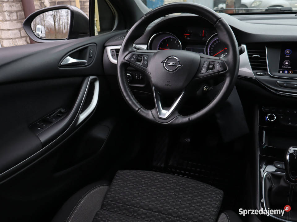 Opel Astra 12 Turbo 153071km Astra Katowice