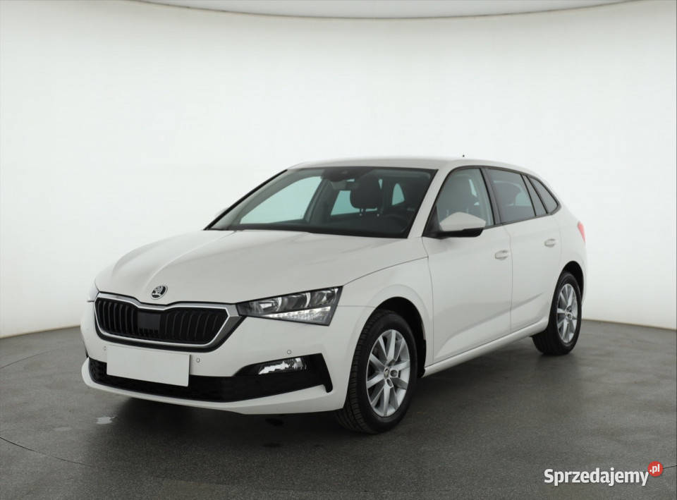 Skoda Scala 10 TSI asystent pasa ruchu Bielany Wrocławskie