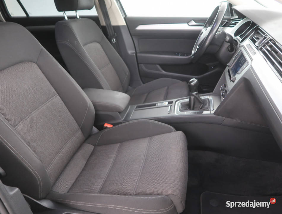 VW Passat 16 TDI sprzedam