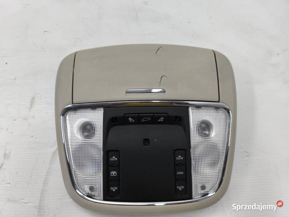 LAMPKA OŚWIETLENIE KABINY JEEP GRAND CHEROKEE Oświetlenie kabiny