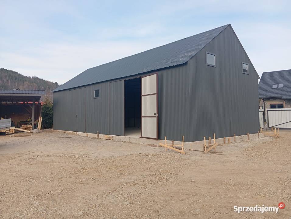 Praktyczny Garaż Blaszany 7x6 ORZECH Garaże 42m2 Jastrzębie-Zdrój