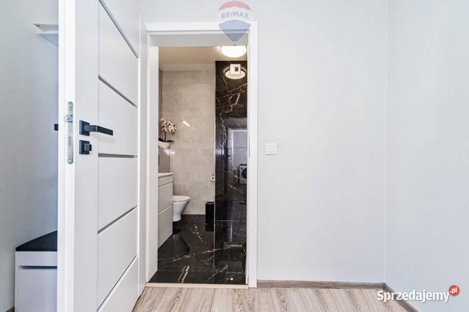 Mieszkanie z miejscem w hali garażowej w Sprzedaż