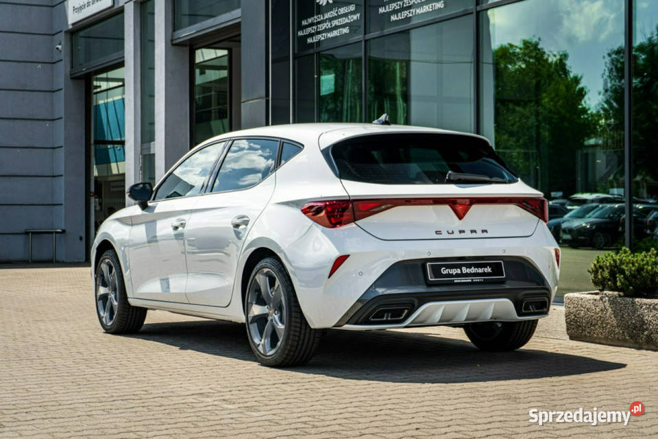 Cupra Leon 15 eTSI 150 Dostępny ręki Łódź