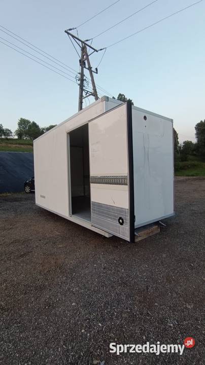 Zabudowa chłodnicza 8 palet Kontener samochodowy Laskowa