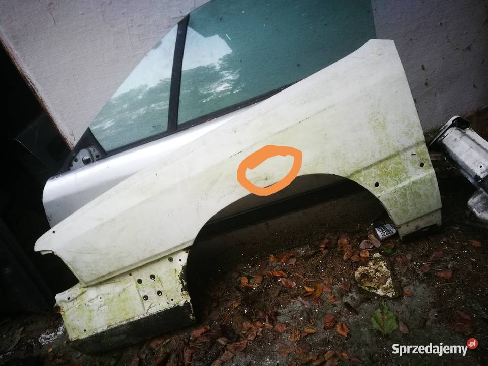 Drzwi prawe lewe Audi 100 C3 sedan 23R5 Biłgoraj