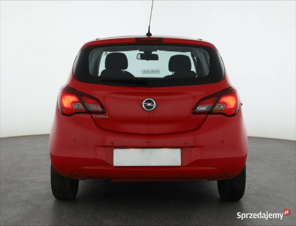 Opel Corsa 14 podgrzewane fotele
