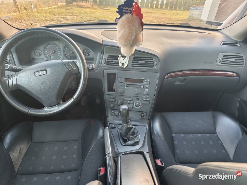 Volvo S60 24 140 LPG czarne zadbane auto Motoryzacja Mierzynek