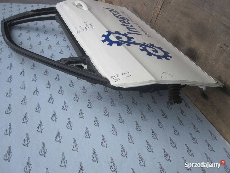 MERCEDES E IV W212 12r drzwi lewe przód