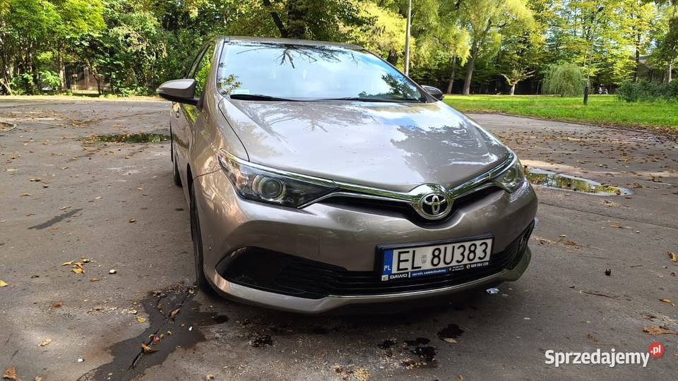 Toyota Auris benzynagaz lift 2015 salon Polska 100KM łódzkie Łódź