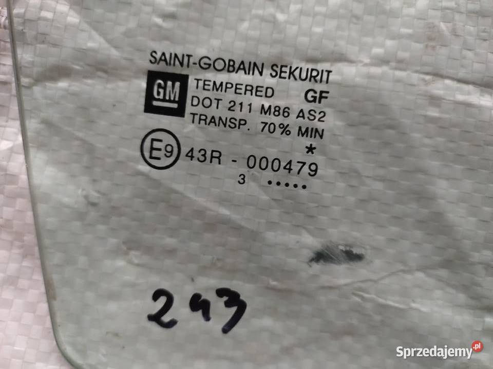 Szyba drzwi tylna lewa i prawa Opel corsa C 5 D osobowe Zahajki-Kolonia sprzedam
