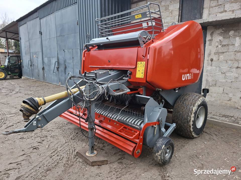 Prasa rolująca Unia Famarol DF 18VD