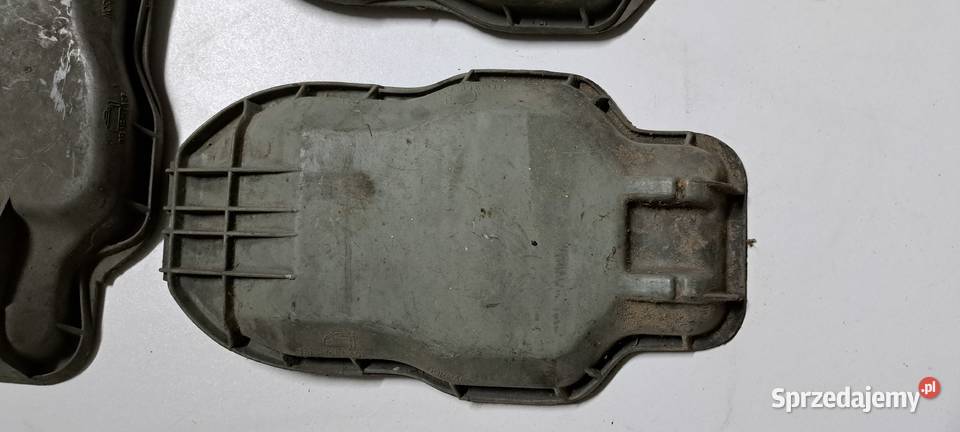 Pokrywa reflektora Mercedes W123 Luzino sprzedam